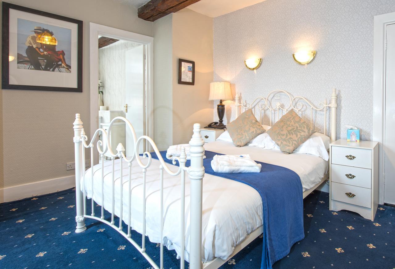 The Beaufort Hotel Chepstow Exterior photo