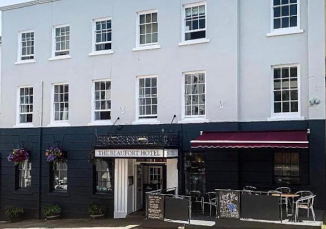 The Beaufort Hotel Chepstow Exterior photo